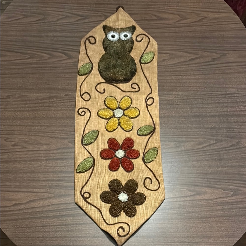 Vintage MCM Burlap Owl Wall Hanging Decor Carpet Flowers